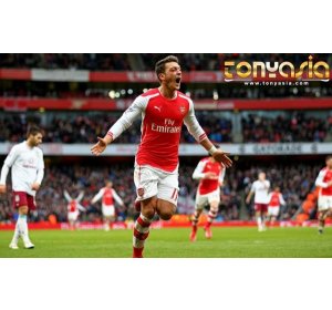 Bertahan di Arsenal, Ozil Diharapkan Bisa Memimpin Tim | Agen Bola Online | Judi Bola