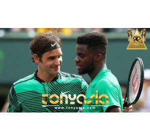 Federer Wins in Straight Sets First Game | Sport Betting | Online Sport Betting